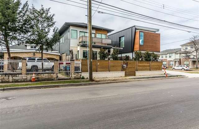 2007 N Carroll Avenue Gallery 2