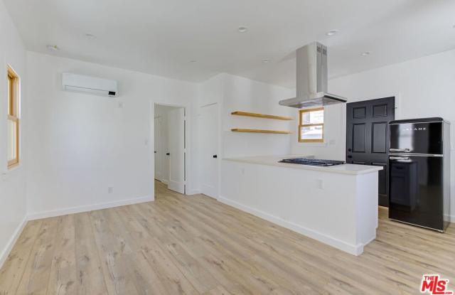 1281 4th Ave photos photos