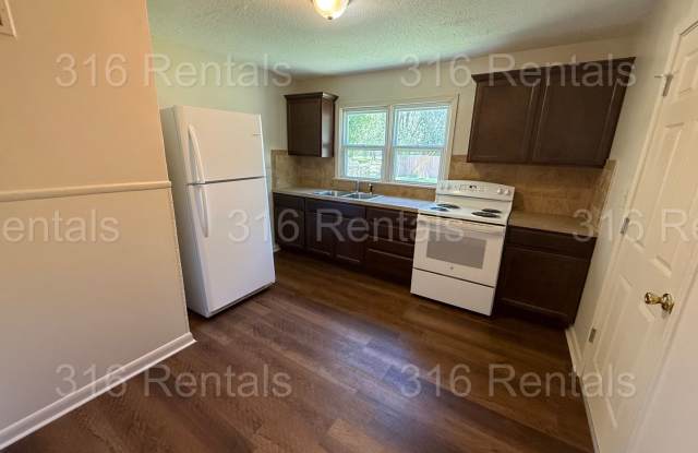 $1100 - 2 bed 1 bath - Single Family Home Gallery 4