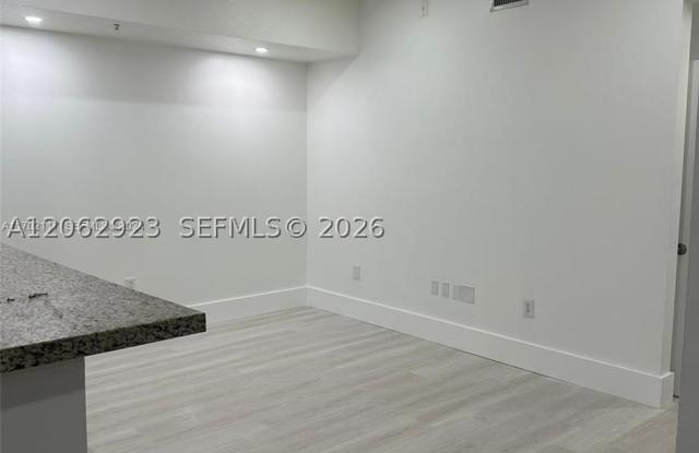 7260 NW 114th Ave Gallery 4