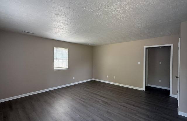 1772 #C Patrick Way Gallery 2