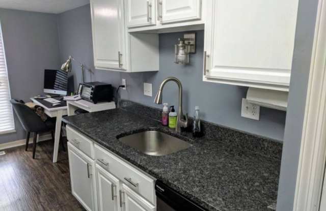 10836 Lakehurst Ct 97 Gallery 3