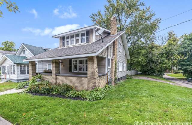 357 Cedar St NE photos photos