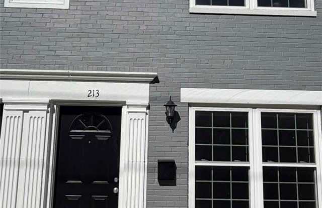 213 South Street photos photos