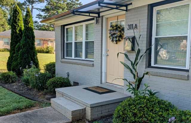 Frost Courtyard Apartments - photos photos Frost Courtyard Apartments - photos photos