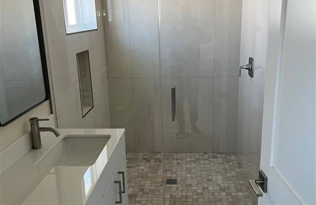 11251 Kewen Avenue photos photos