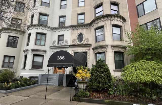 386 Commonwealth Ave. photos photos
