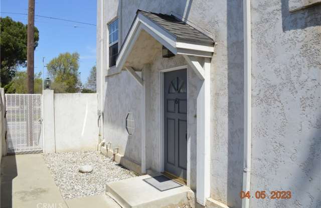 25011 Frampton Avenue Gallery 2