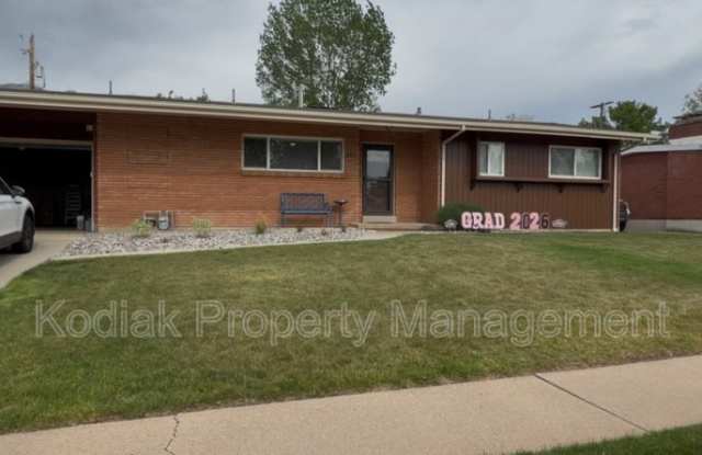 4242 Orchard Ave photos photos