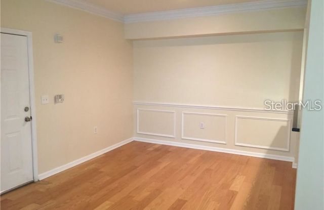 1102 BAY CLUB CIRCLE Gallery 3