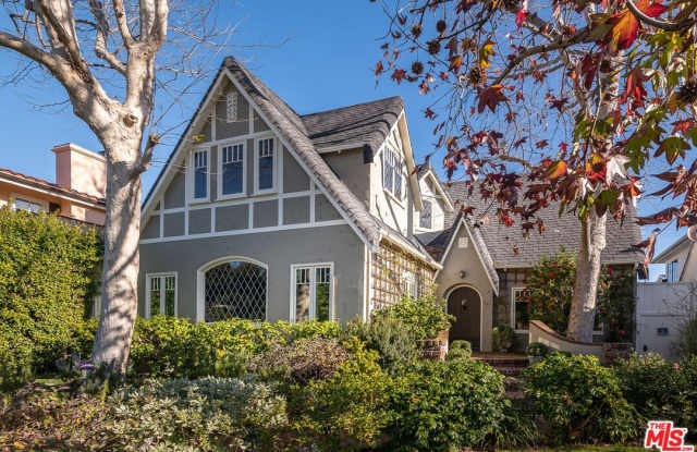 427 12th St photos photos