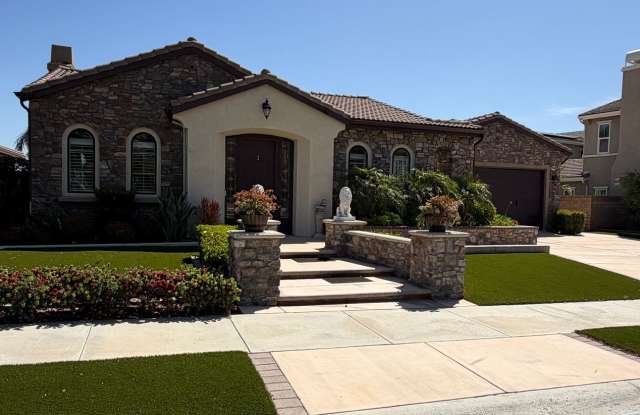 Gorgeous Home Overlooking Lake and Mountain Views!! photos photos