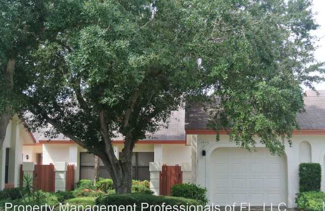 14846 Feather Cove Rd - 14846 Feather Cove Road, Feather Sound, FL 33762