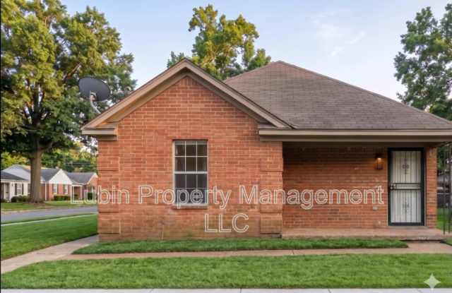 2135 Howell Ave photos photos