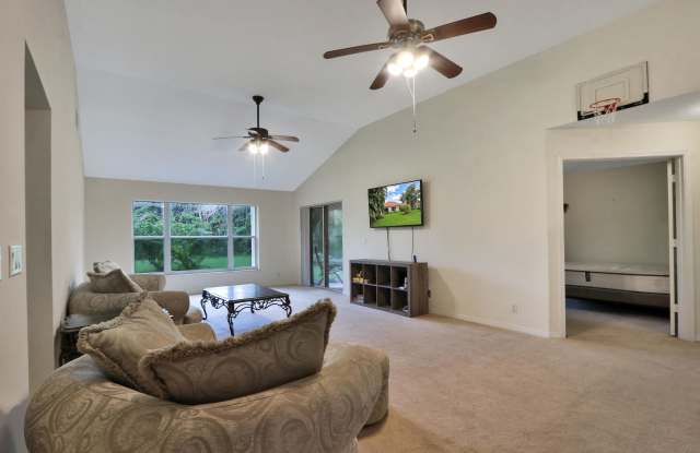3031 Casa Rio Court Gallery 3