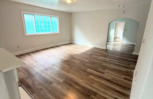 550 Busti AvenueUnit 2 Gallery 2