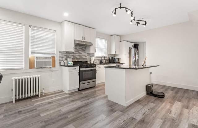 195 OVERPECK AVE - 195 Overpeck Avenue, Ridgefield Park, NJ 07660