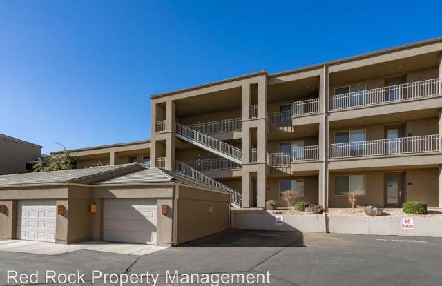 225 N Country Lane #63 Gallery 3