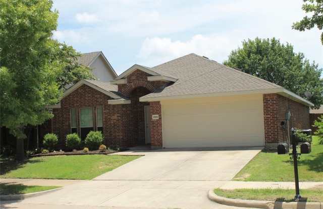 2044 Lake Trail Drive photos photos