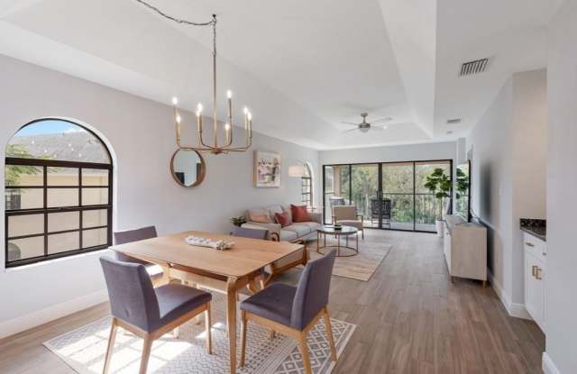 709 Augusta Blvd unit: 709-5 photos photos