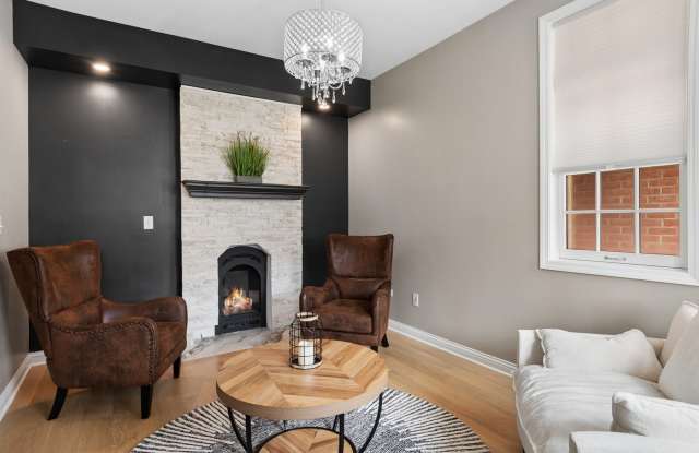 4151 ROYAL MEWS Circle Gallery 3
