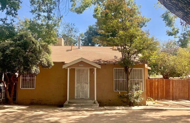 2319 S Holly Ave - 2319 South Holly Avenue, Fresno, CA 93706