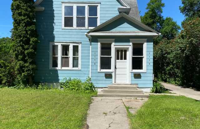 Charming 2 Bedroom Upper-Level Duplex on Belmont! ✨ photos photos