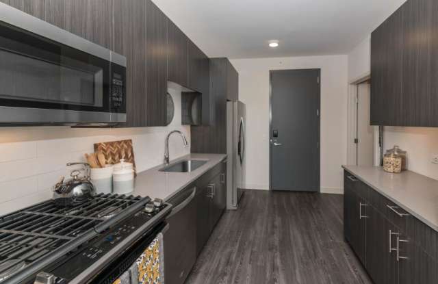 815 West Agatite Ave. photos photos