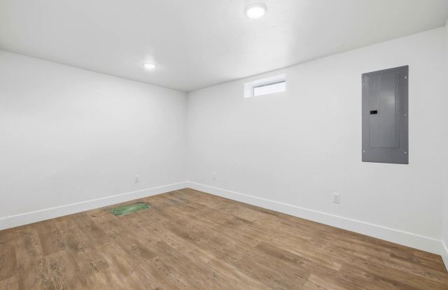 82 Hodges Ct Gallery 3
