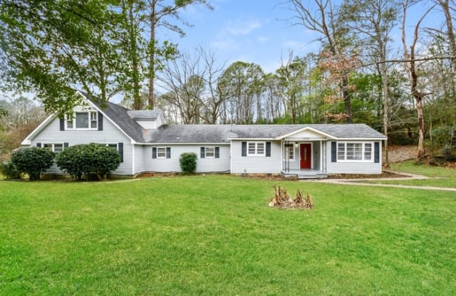 1652 2nd Street Northwest - 1652 2nd Street Northwest, Center Point, AL 35215