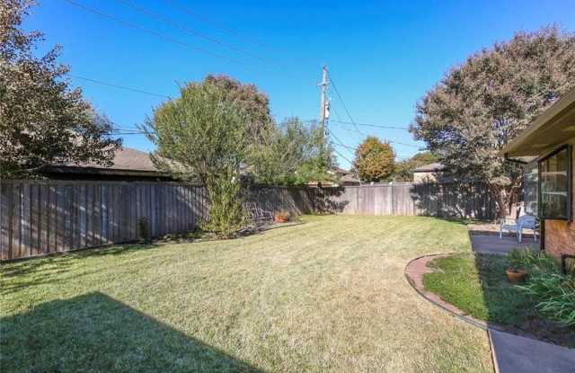 13401 Hedgeapple Drive Gallery 4