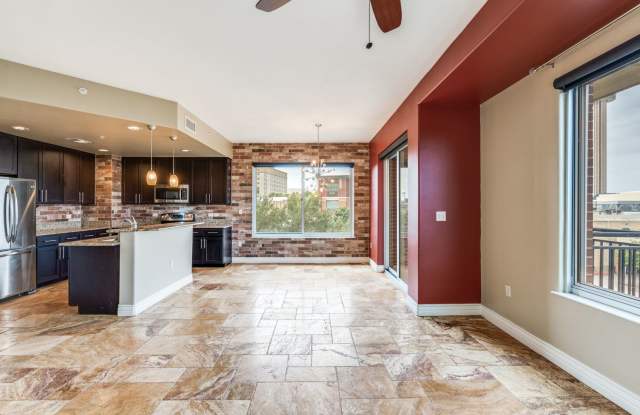 BEAUTIFUL 2-BEDROOM, 2-BATHROOM DOWNTOWN CONDO WITH GREAT AMENITIES photos photos BEAUTIFUL 2-BEDROOM, 2-BATHROOM DOWNTOWN CONDO WITH GREAT AMENITIES photos photos