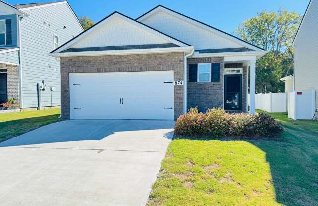 FOR LEASE- ONE LEVEL, SINGL-FAMILY HOME IN LEBANON! photos photos