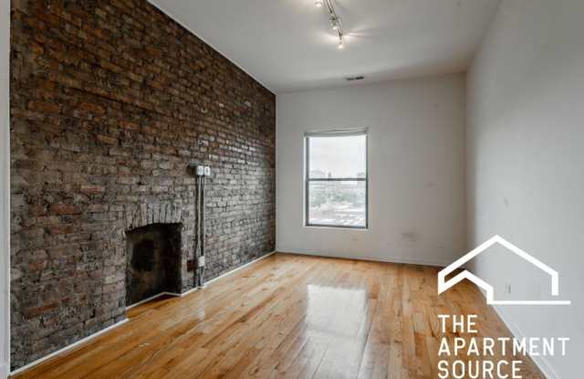 1212 West Foster photos photos