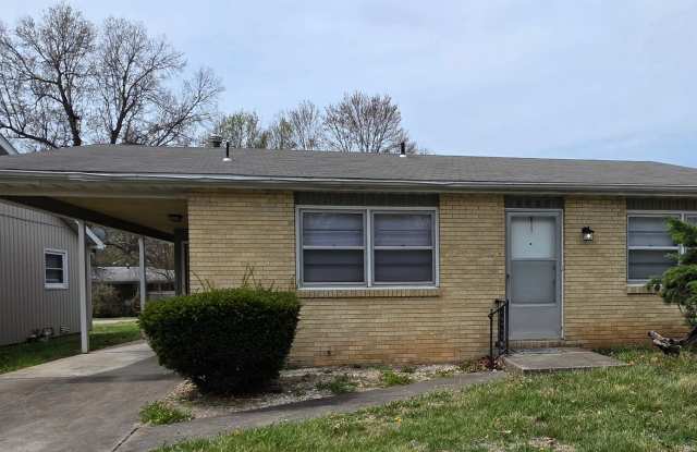 2 Bedroom House close to Hospitals!  $895 photos photos