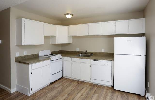 **MOVE IN SPECIAL**  Come and apply today!! Gallery 3