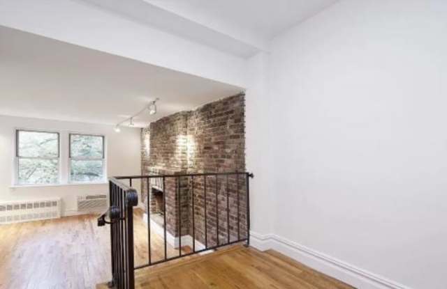 18 Sidney Place Gallery 4