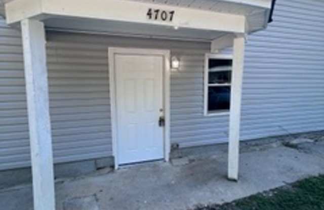 Maryville 37803 - Completely Renovated Apartment in Maryville Available! 2 bedroom (possible 3rd), 2 bath apartment- Contact Kathy Leveille 865-556-0370 photos photos