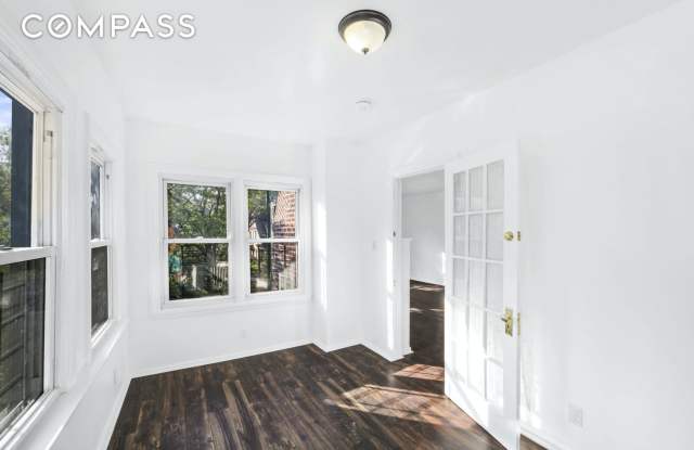 111-30 77th Road Gallery 4