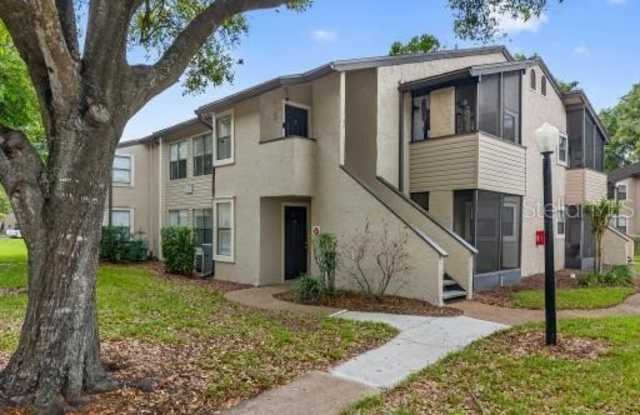 2929 ANTIQUE OAKS CIRCLE photos photos