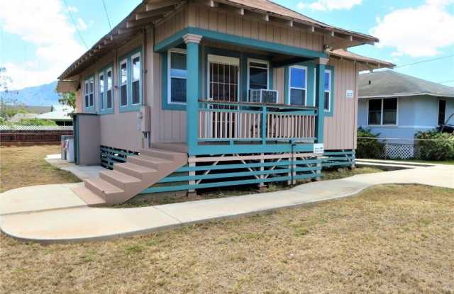 87-386 Farrington Highway - 87-386 Farrington Highway, Maili, HI 96792