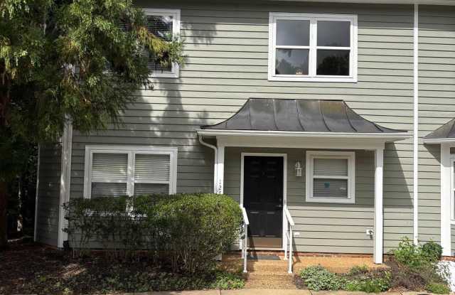 1270 CHATHAM RDG Gallery 1