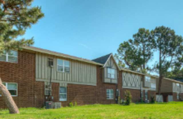Stratford Square Apartments - Now Offering $300 Off Move-In Costs! photos photos