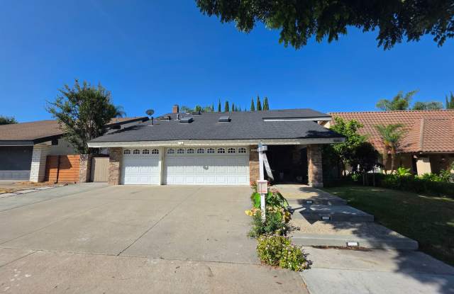 Gorgeous 5 Bedroom 3 Bath Home photos photos
