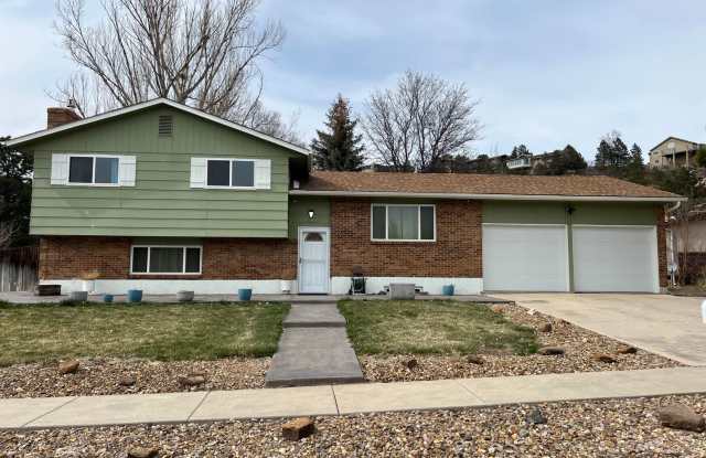 4 Bedroom Updated Home in Garden Ranch photos photos