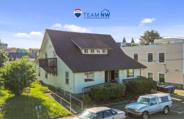 MOVE IN READY NOW! Desirable down town location. 2 bed, 1 bath. Includes water, sewer and garbage. photos photos