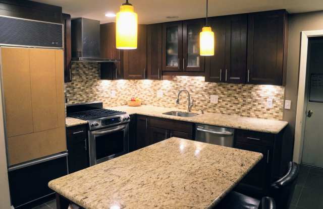 4 Bedroom/3Bath Single Family Home in Boulder photos photos