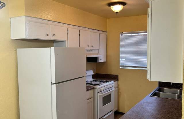 8800 Kenneth St - 8800 Kenneth Street, El Paso, TX 79904