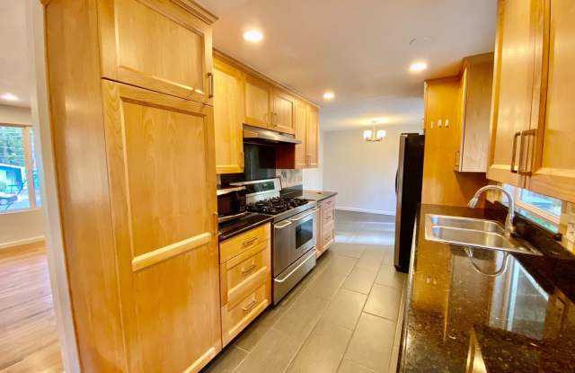 Bellevue Rambler!!! Gallery 4