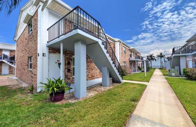 190 E Olmstead Drive E10, Titusville, FL 32780 Gallery 1